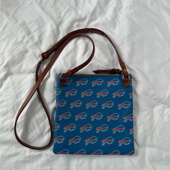 Dooney & Bourke NFL Buffalo Bills Triple Zip Crossbody - Picture 3 of 7